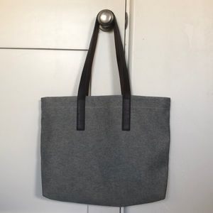Everlane twill zip tote